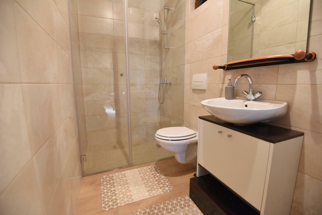 House & Apartment Palaca Donji Zemunik Exteriér fotografie